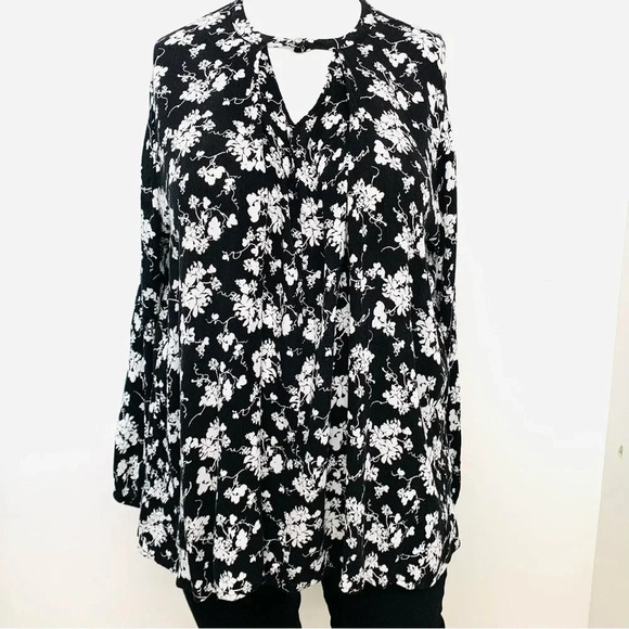 Lane Bryant Blouse Top Woman 18/20  Gauzy Floral Boho Key Hole Long Sleeve Flowy - Picture 1 of 13